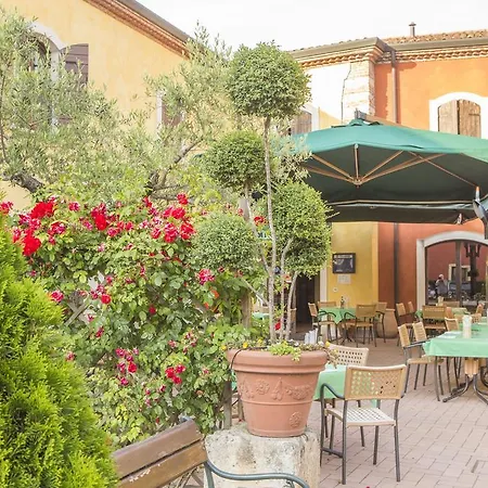 Antichi Cortili Hotel Dossobuono