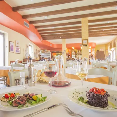 Antichi Cortili 3* Dossobuono