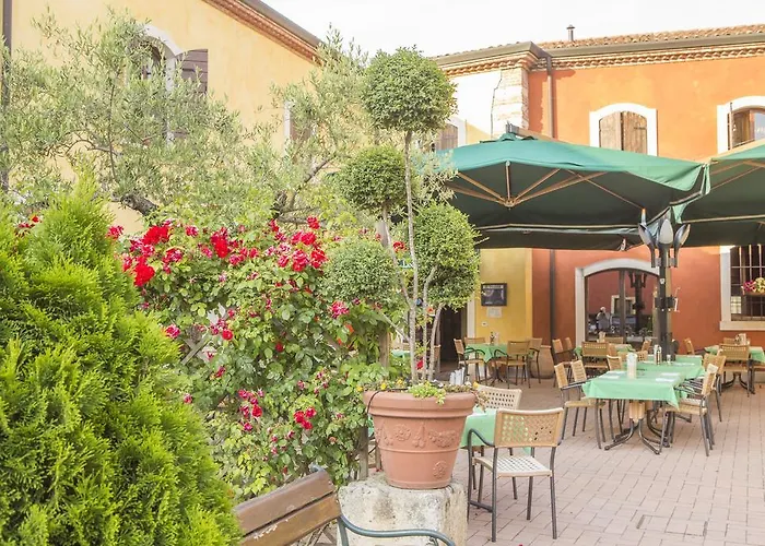 Antichi Cortili Hotel Dossobuono